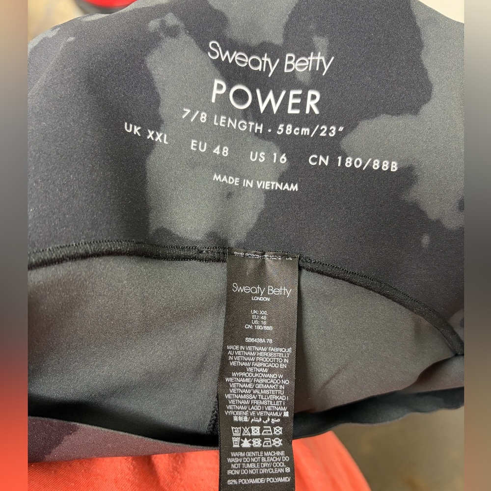Sweaty Betty leggings - Picture 7 of 8